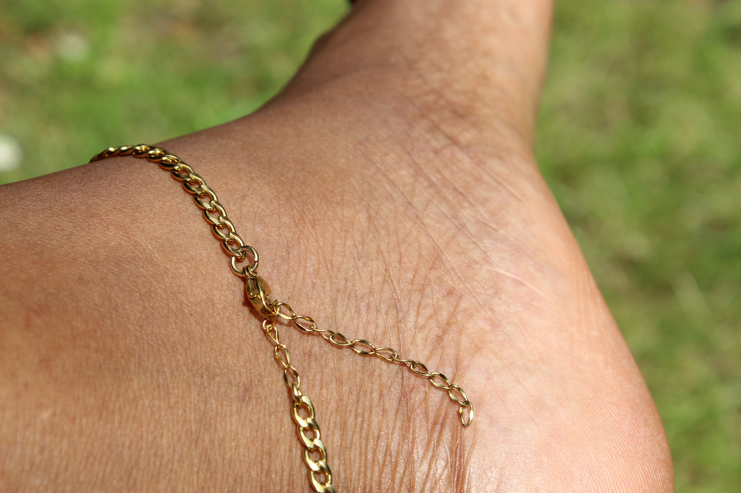 Zola || Gold Curb Chain Anklet